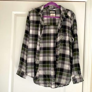 Super Soft American Eagle Plaid Shirt